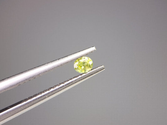 0932-1-20　スフェーン　0.11ct