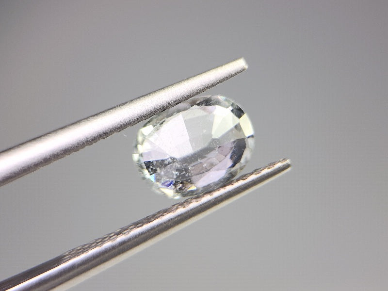 SA-42　サファイア　0.99ct