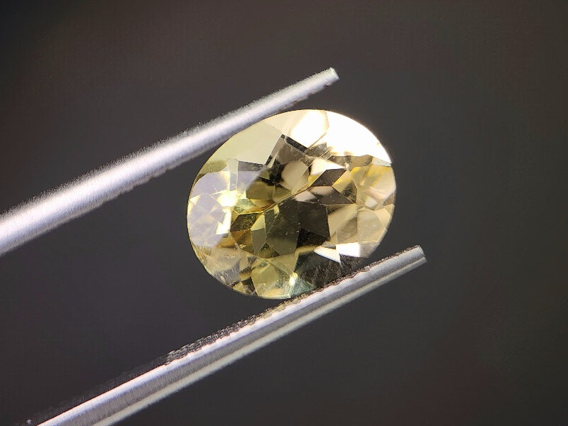 0091-8　イエローラブラドライト　3.30ct