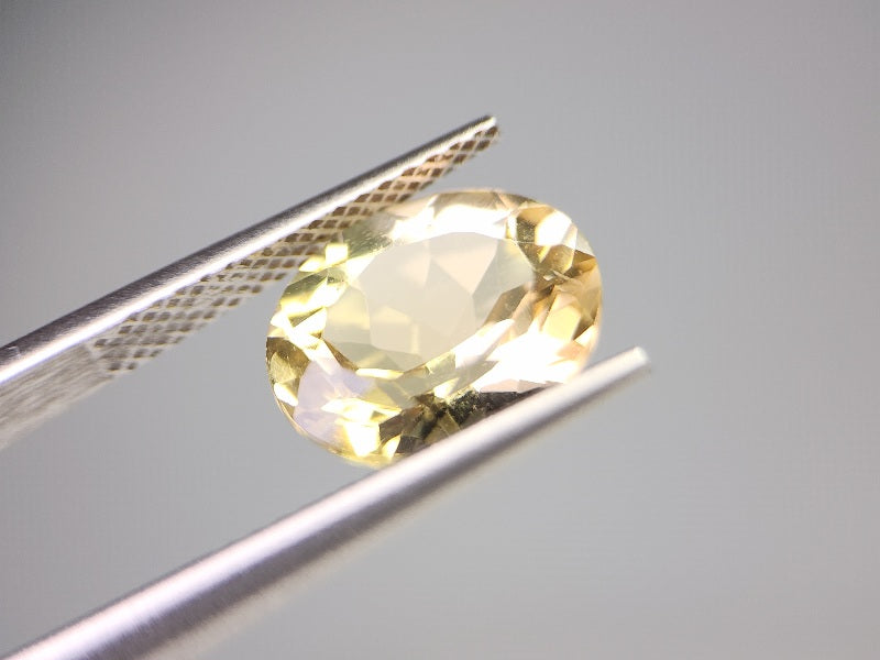 0091-8　イエローラブラドライト　3.30ct