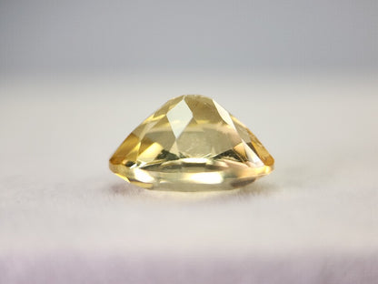 0091-8　イエローラブラドライト　3.30ct
