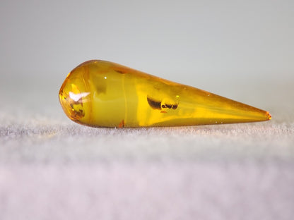 KHK-3　琥珀　3.03ct