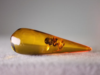 KHK-4　琥珀　3.25ct