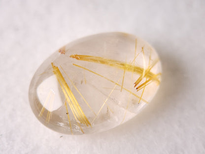 rQ-2　ルチルクォーツ　15.78ct