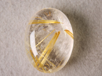 rQ-2　ルチルクォーツ　15.78ct