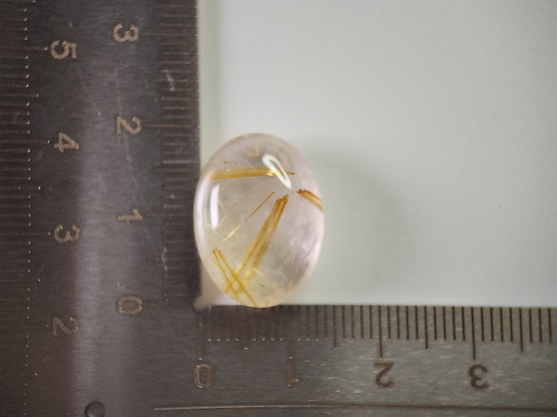 rQ-2　ルチルクォーツ　15.78ct