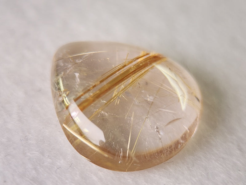 rQ-4　ルチルクォーツ　9.97ct