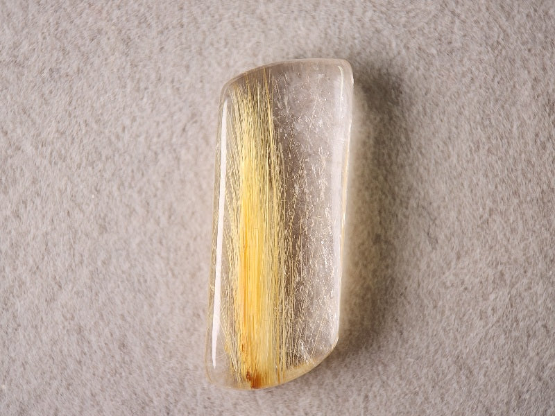 rQ-5　ルチルクォーツ　9.27ct