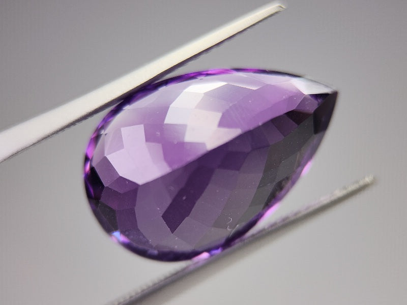AM-5　アメジスト　10.68ct