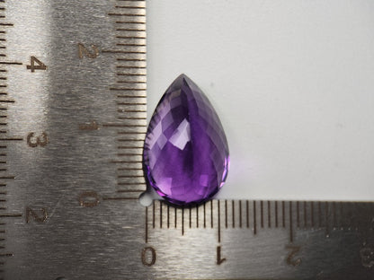 AM-5　アメジスト　10.68ct