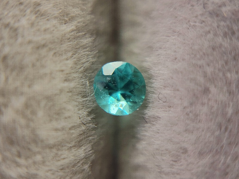 【特選】　ブラジル産パライバトルマリン（鑑別付き）　0.07ct　1