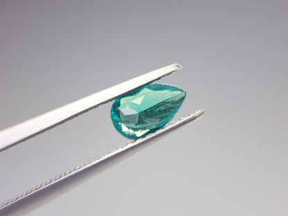 【特選】　グリーンアウイナイト　0.37ct　3