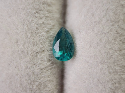 【特選】　グリーンアウイナイト　0.37ct　3