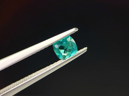 【特選】　グリーンアウイナイト　0.26ct　4