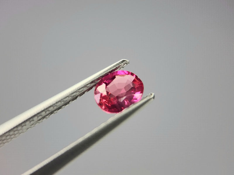 【特選】　ルビー（非加熱）　0.45ct　6