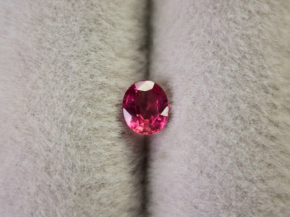 【特選】　ルビー（非加熱）　0.45ct　6