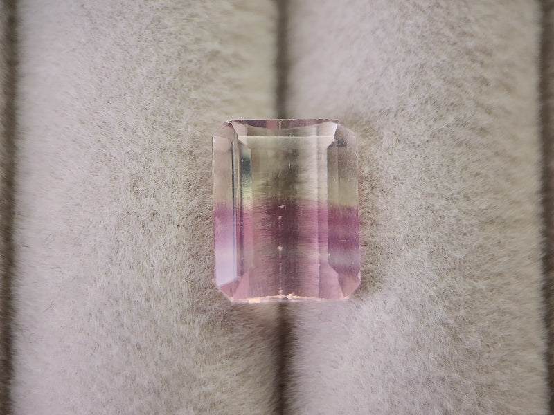 bc-FLO-2　バイカラーフローライト　4.59ct