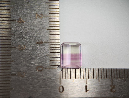 bc-FLO-10　バイカラーフローライト　4.37ct