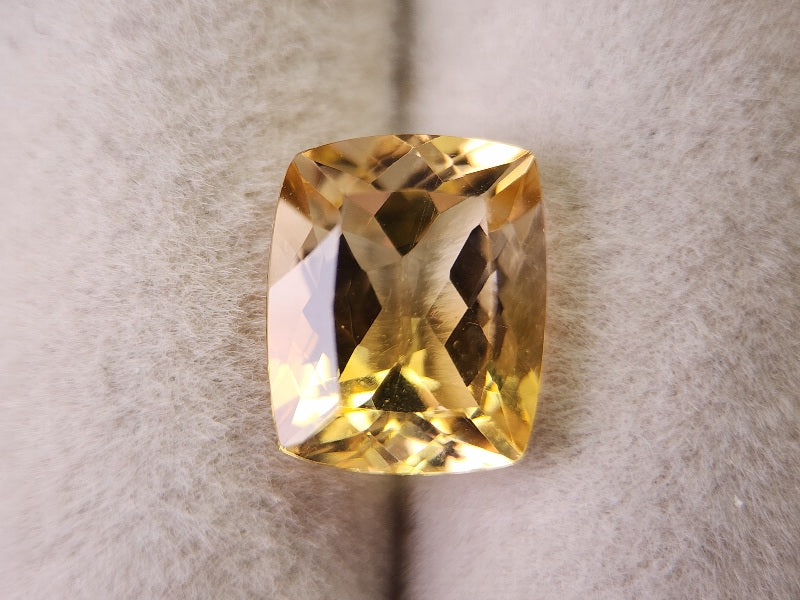 0365-3-9　バイカラーシトリン　3.08ct