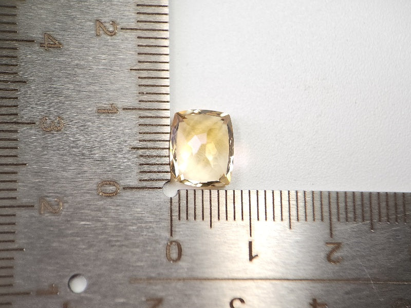 0365-3-9　バイカラーシトリン　3.08ct