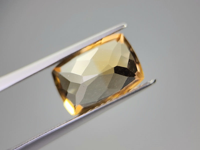 0365-3-11　バイカラーシトリン　3.39ct