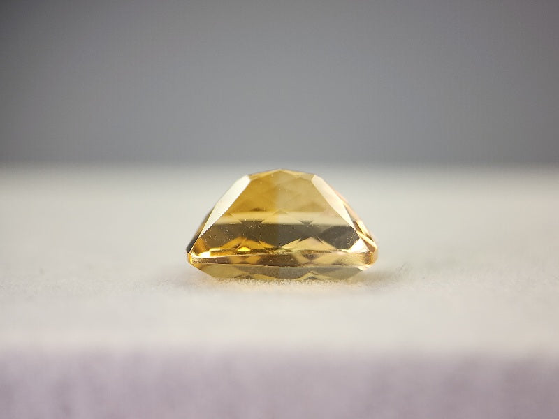 0365-3-11　バイカラーシトリン　3.39ct