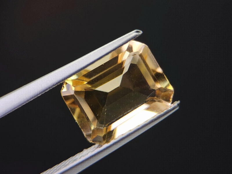 0022-17　シトリン　2.70ct