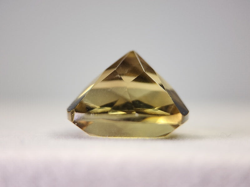 lQ-1　レモンクォーツ　9.54ct