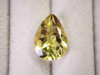 lQ-2　レモンクォーツ　7.16ct