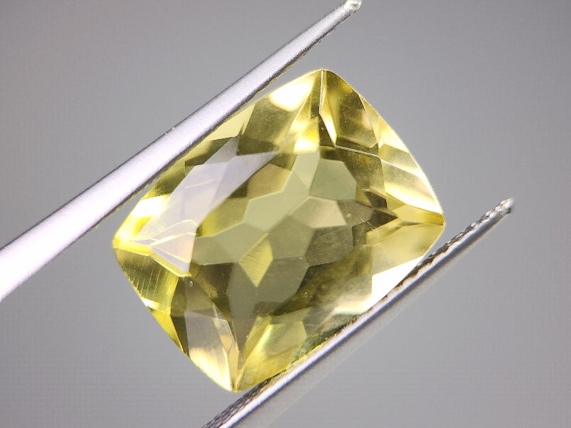 lQ-4　レモンクォーツ　6.79ct