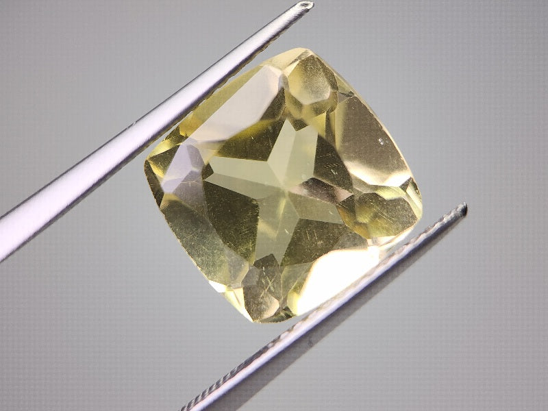 lQ-5　レモンクォーツ　5.50ct