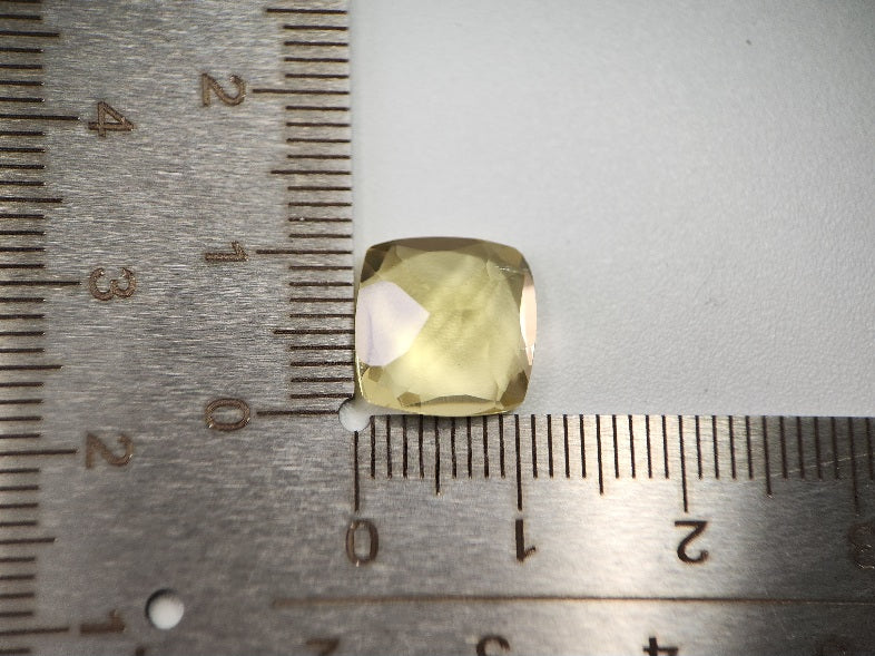 lQ-5　レモンクォーツ　5.50ct