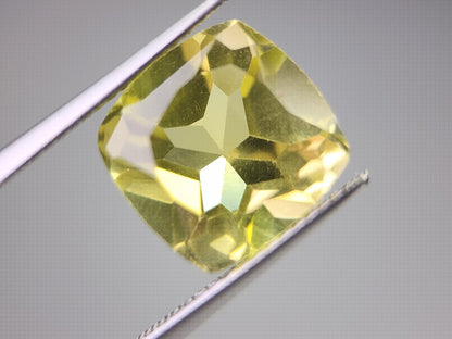 lQ-6　レモンクォーツ　5.42ct