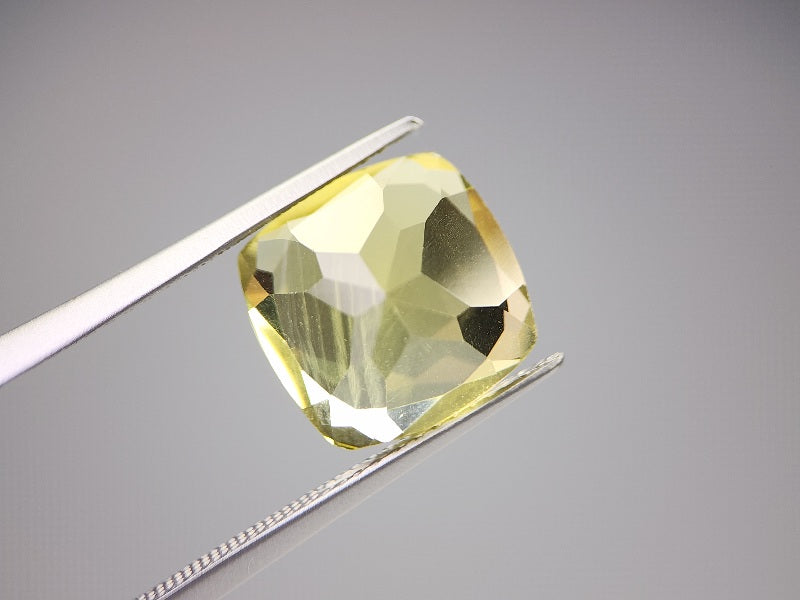 lQ-6　レモンクォーツ　5.42ct