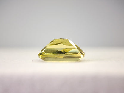 lQ-12　レモンクォーツ　4.70ct