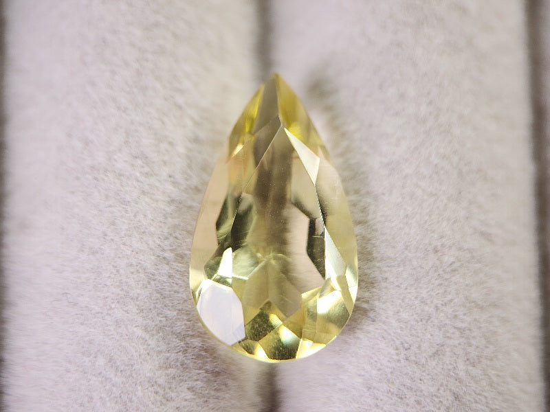 lQ-14　レモンクォーツ　4.65ct