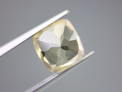 lQ-25　レモンクォーツ　2.96ct