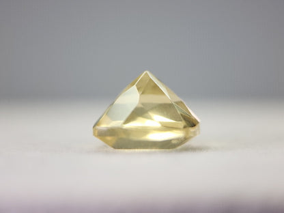 lQ-25　レモンクォーツ　2.96ct