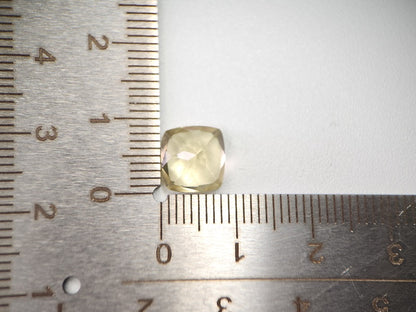 lQ-25　レモンクォーツ　2.96ct