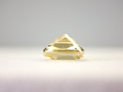 lQ-29　レモンクォーツ　2.71ct