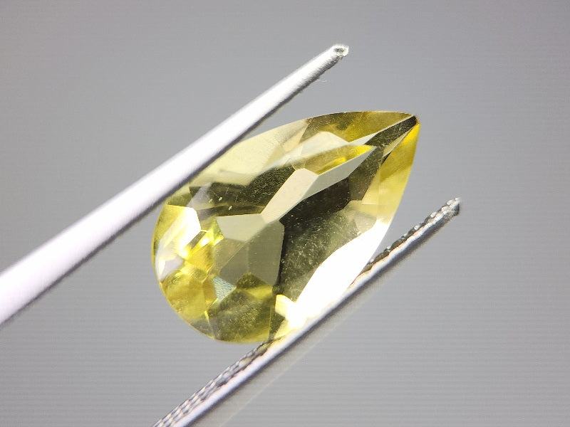 lQ-31　レモンクォーツ　2.44ct