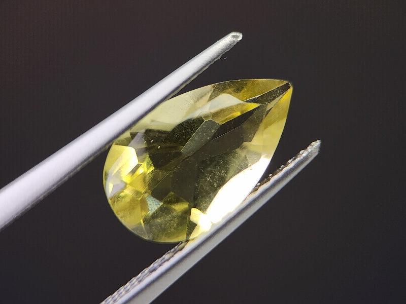 lQ-31　レモンクォーツ　2.44ct