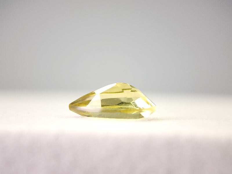 lQ-31　レモンクォーツ　2.44ct