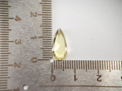 lQ-32　レモンクォーツ　2.33ct