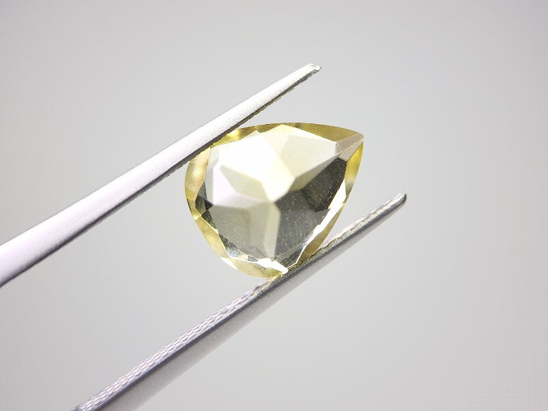lQ-34　レモンクォーツ　2.33ct