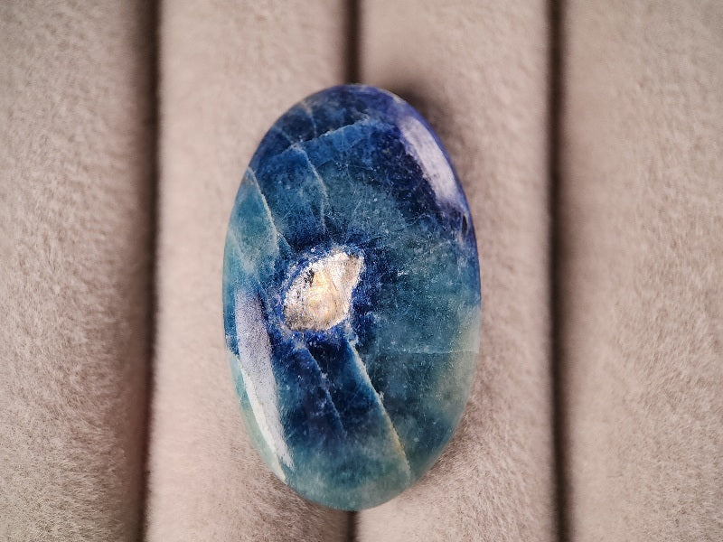 AF-1　アフガナイト　23.62ct