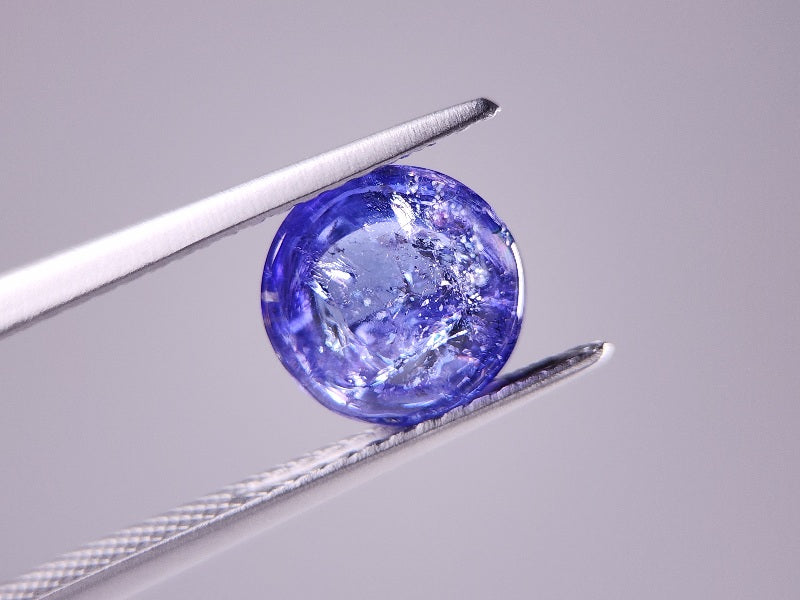 TZ-10　タンザナイト　2.01ct