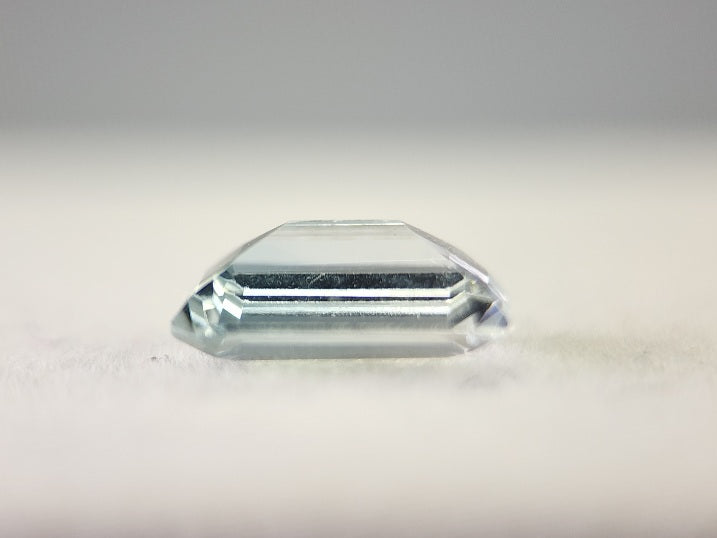 bc-TO-39　バイカラートパーズ　2.43ct