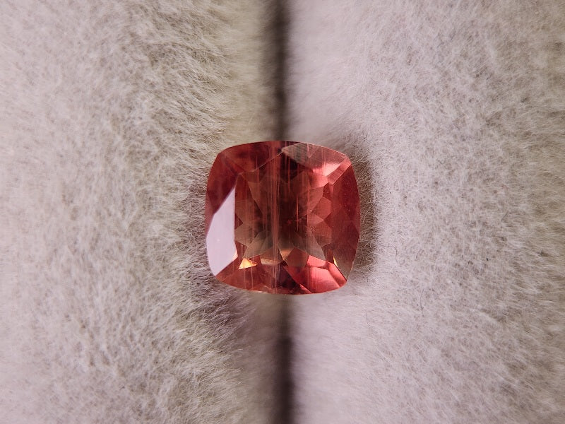 OSUN-3　オレゴンサンストーン　0.93ct