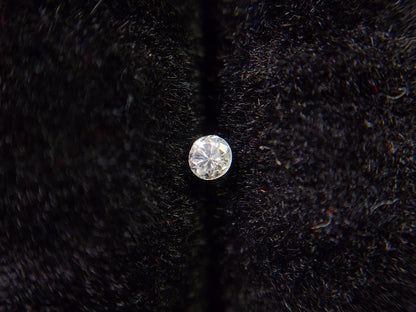 DM-1　ダイヤモンド　0.03ct